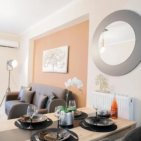 Апартаменты View γ1 *